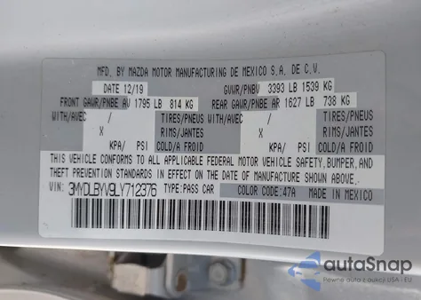 2020 Toyota Yaris Le z USA, uszkodzony, nr VIN 3MYDLBYV9LY712376